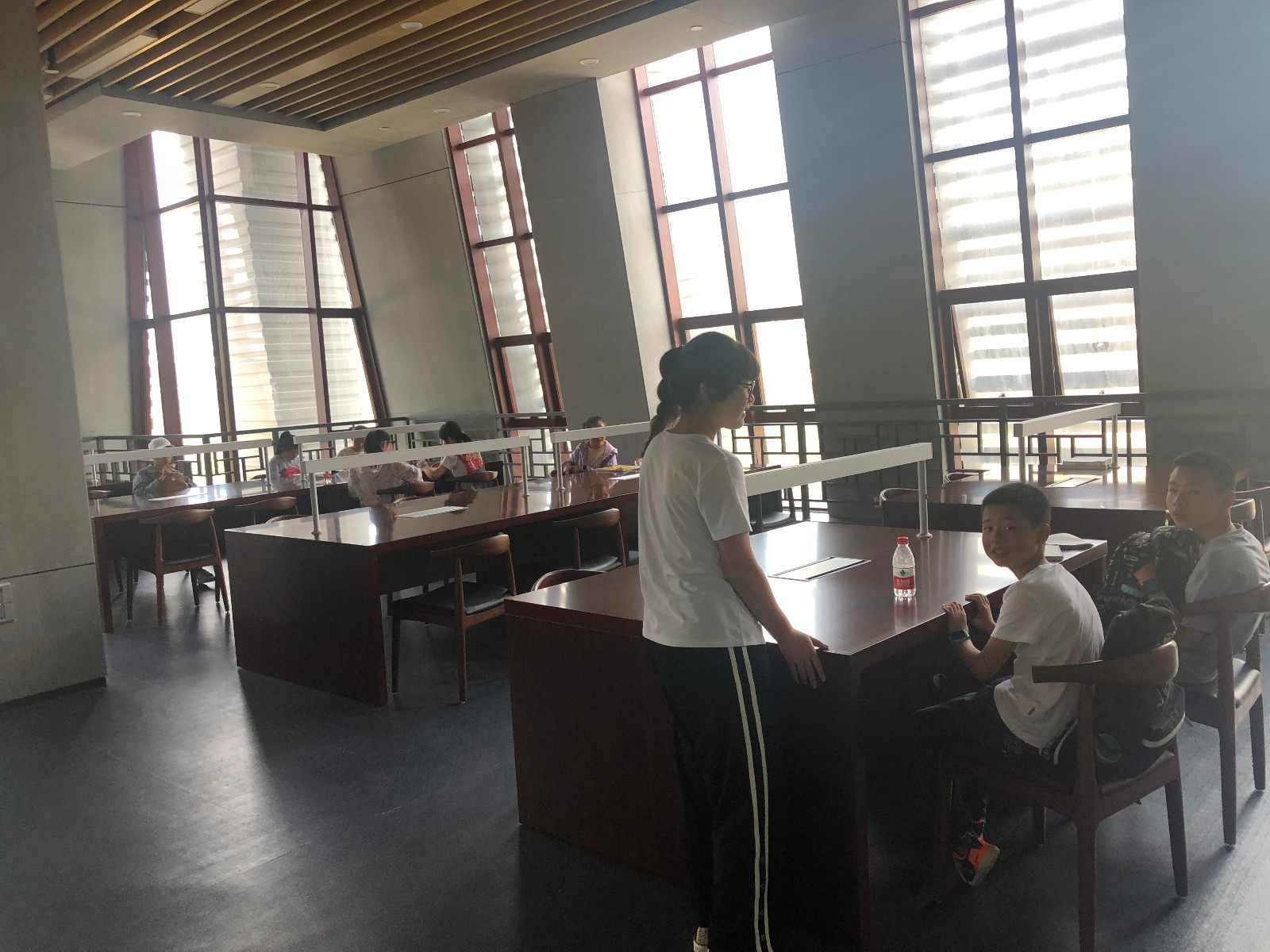 1556352428910681.jpg 1556352428910681.jpg