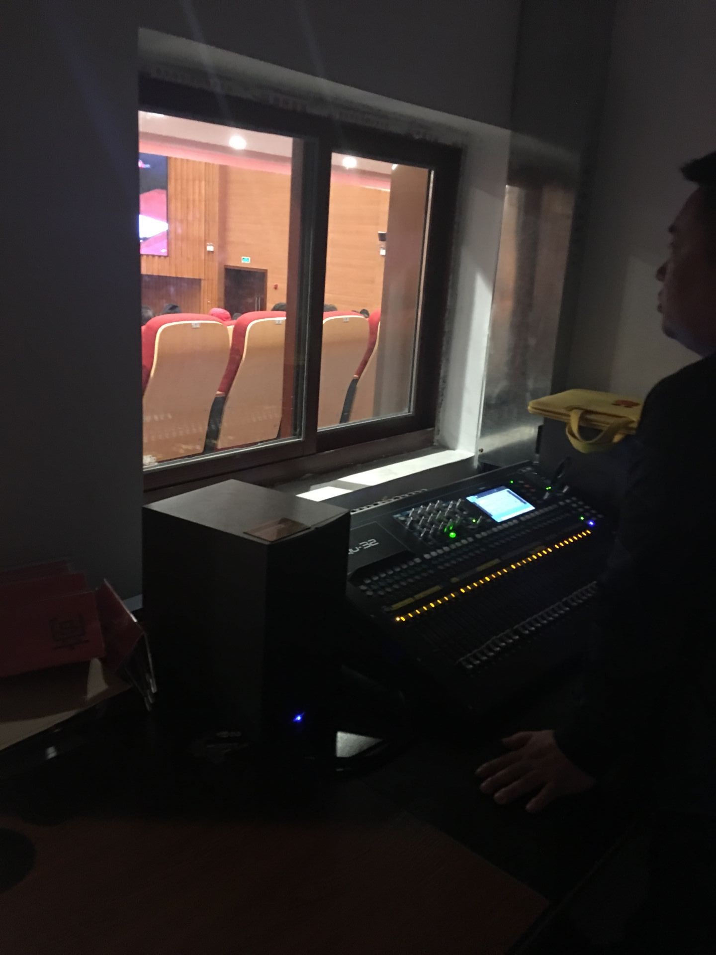 1556620576592676.jpg 1556620576592676.jpg