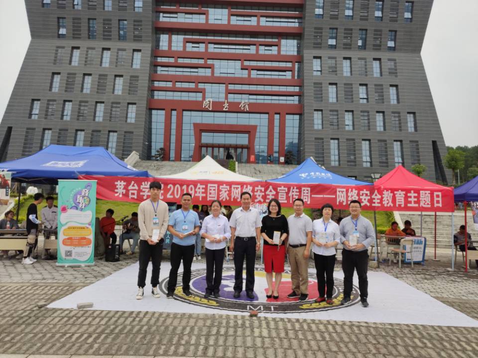 1568785764338875.jpg 1568785764338875.jpg