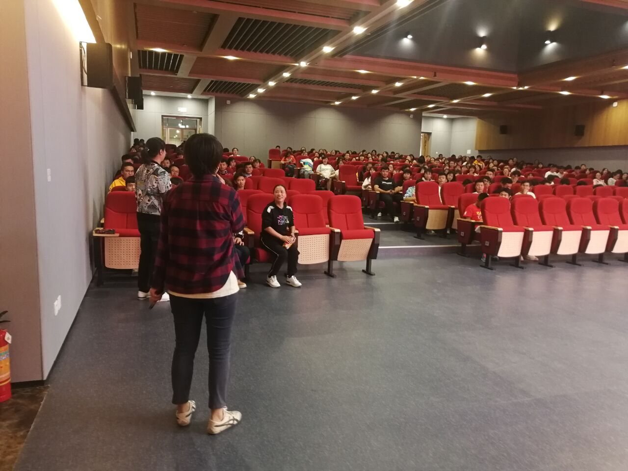 1569393316871092.jpg 1569393316871092.jpg