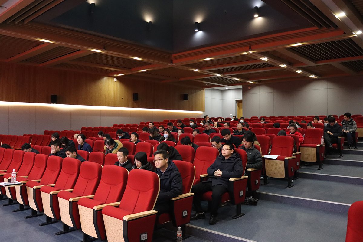 1641795905339477.jpg 参会.JPG